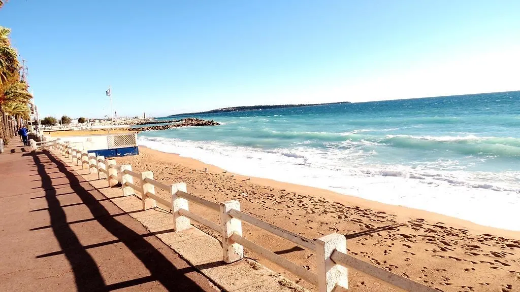 Sea View Apartment Cannes