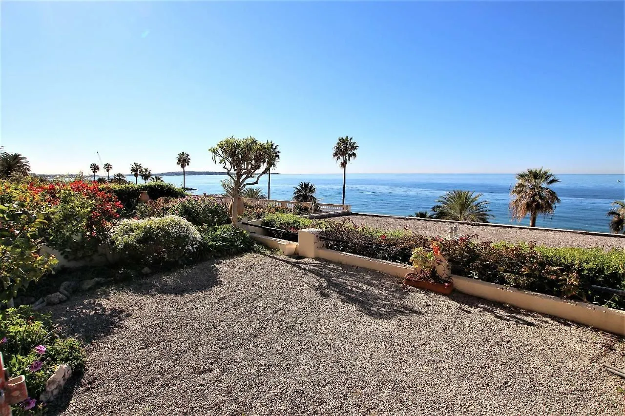 Sea View Apartment Cannes